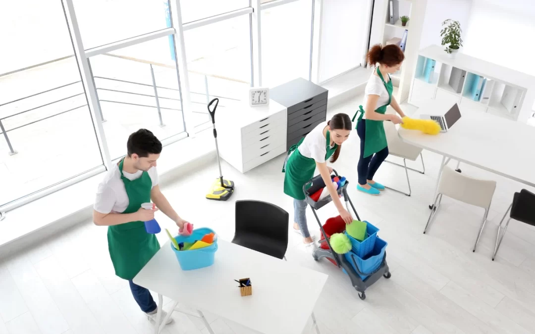 What Makes a Cleaning Company “Professional”? Credentials, Training & Red Flags
